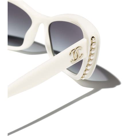 chanel sunglasses with chain sides|chanel sunglasses with white trim.